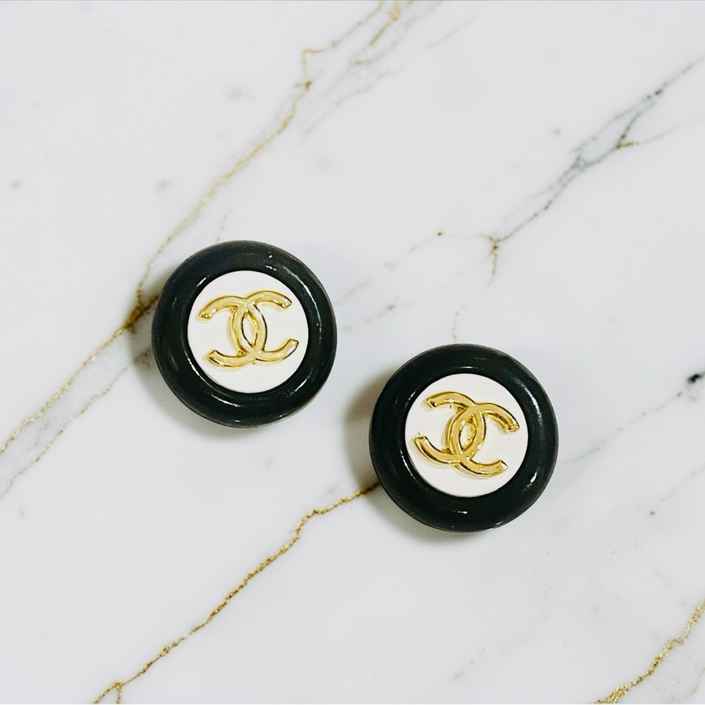 Luxury Black/White/Gold Upcycled Button Earrings 18mm